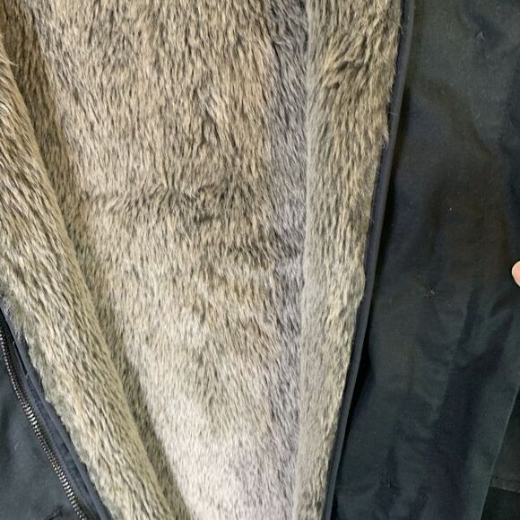 Community Hooded Coat Parka XL Aritzia Black Faux Fur Lined Removeable Lining - Picture 8 of 12